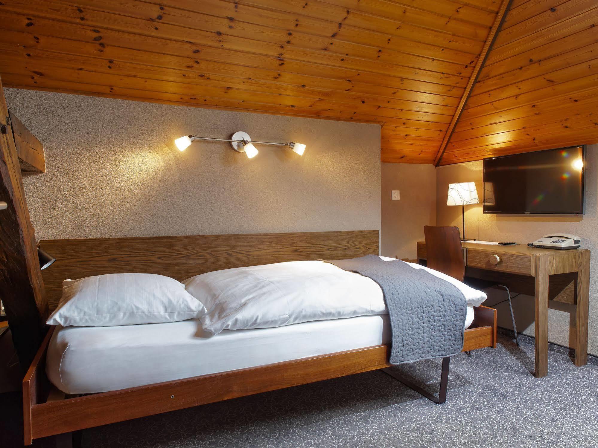 La Hotel 3*